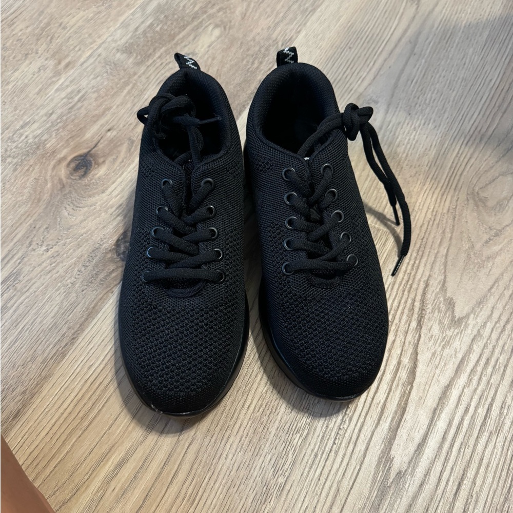 Steel Toe Tennis Shoes